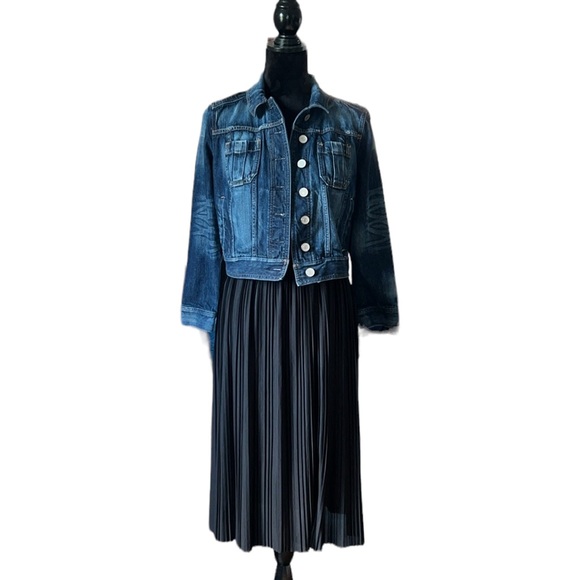 H&M Black Pleated Accordion Skirt - Size XS - Picture 2 of 7